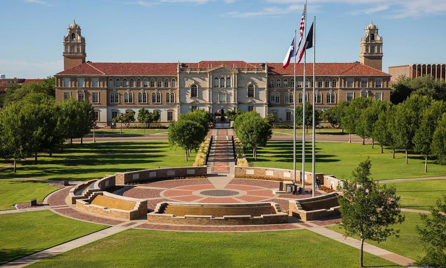 Khuôn viên rộng lớn của Texas Tech University Khuôn viên rộng lớn của Texas Tech University